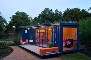 shipping-containers-houses-11