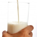 Zkuste mandlové mléko- zdravá svačinka